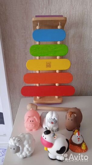 Животные ферма ELC и ксилофон дерево