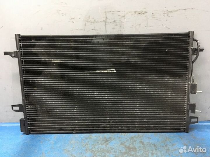 Радиатор кондиционера Chrysler Voyager 4