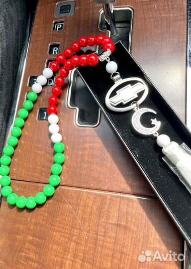 Четки с логотипом авто