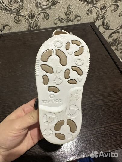 Сандалии для девочки