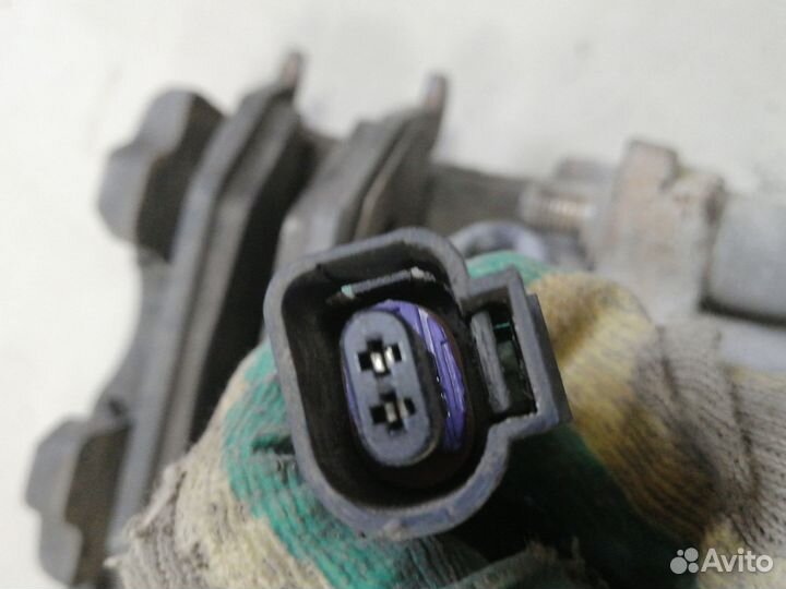 Суппорт тормозной перед.VW Golf 6 хэчбек 2009-2013