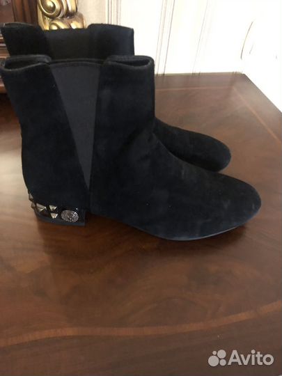 Ботинки замшевые женские 40