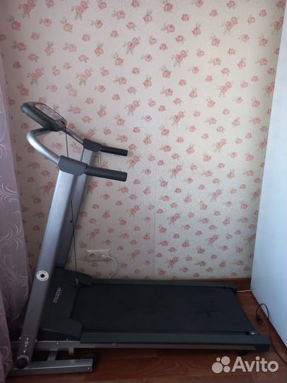 Продам беговую дорожку б/у