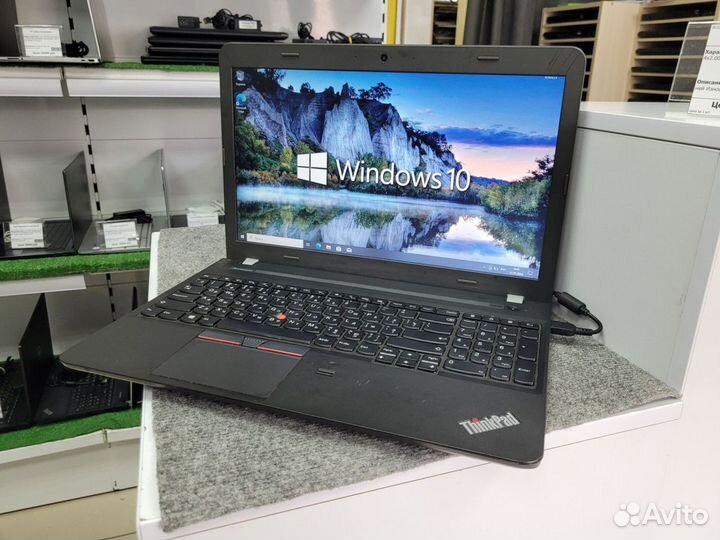 Ноутбук Lenovo i3-5005U 8GB 500GB HDD