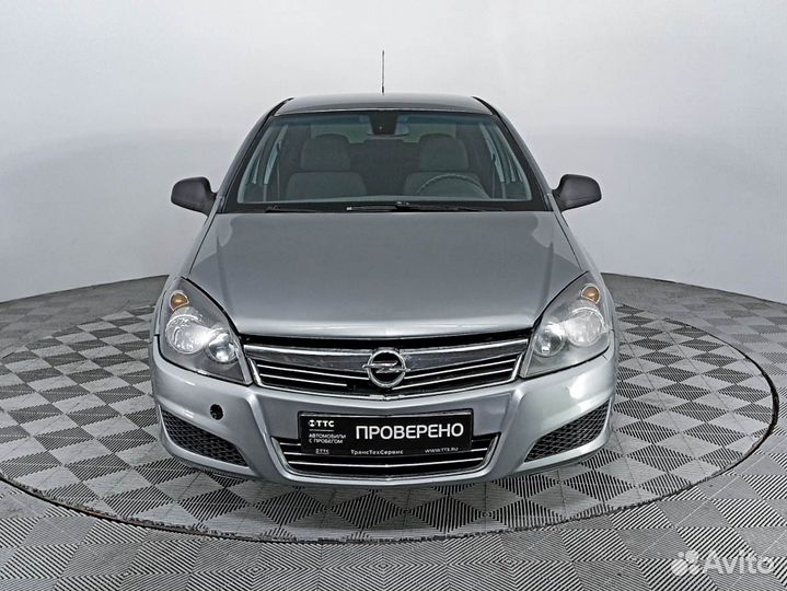 Opel Astra 1.6 МТ, 2011, 179 778 км