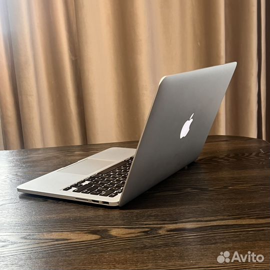 Macbook pro 13 2015 256gb