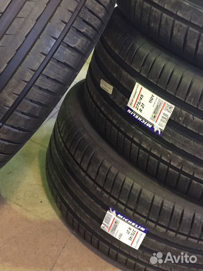 Michelin Pilot Sport 4 SUV 275/45 R21