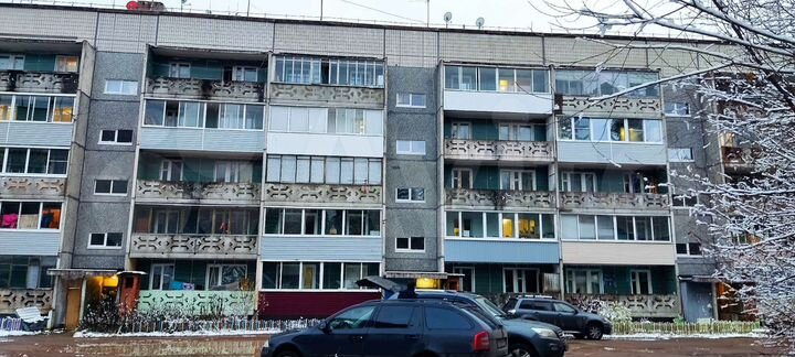 2-к. квартира, 50 м², 1/5 эт.