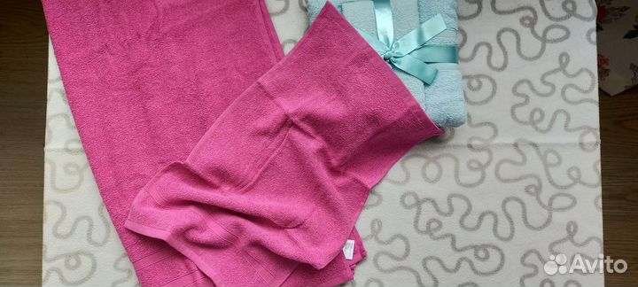 Набор полотенец новый