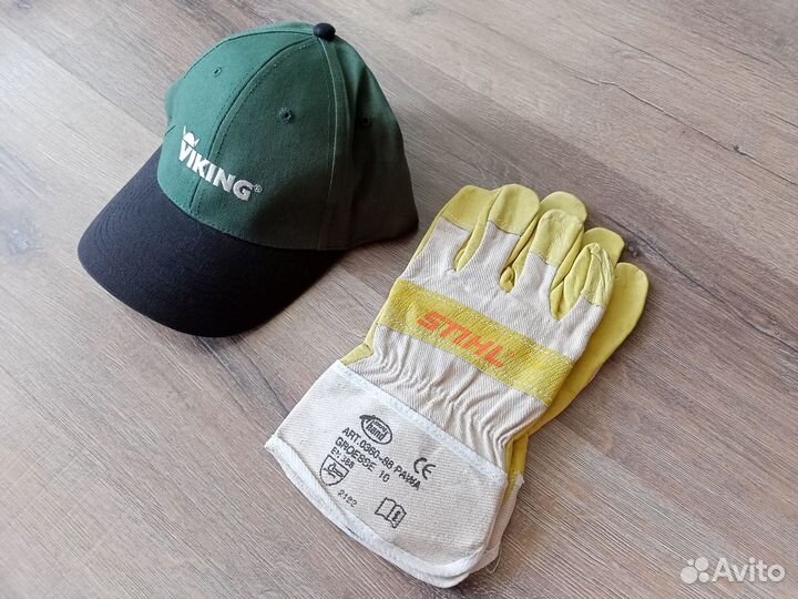 Бейсболка и перчатки stihl