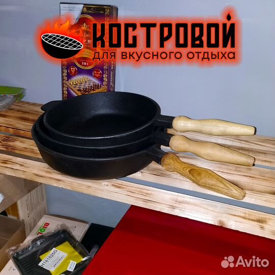 Чугунные сковороды - сотейники разных диаметров