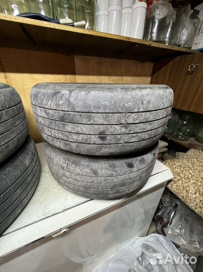 Yokohama E70B 215/55 R17