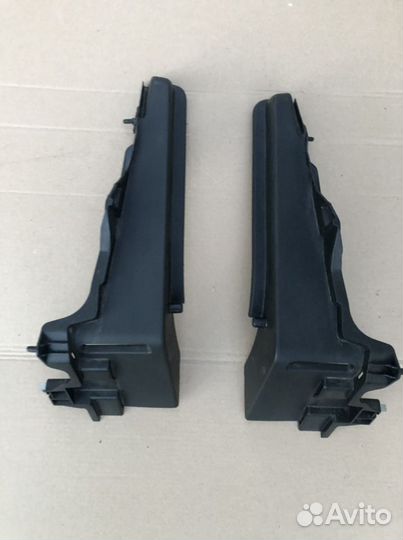 5JA867762A Держатель задней полки Skoda Rapid