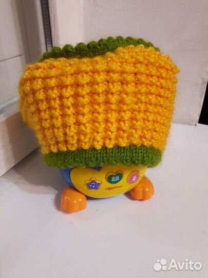 Шапка для мальчика новая(вязаная,флисовая 2 шт)