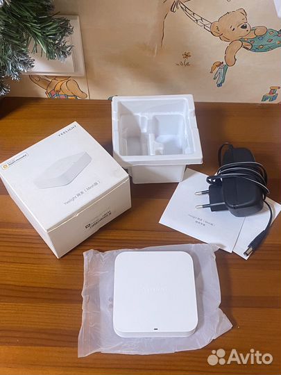 Центр управления Yeelight Gateway ylwg01YL