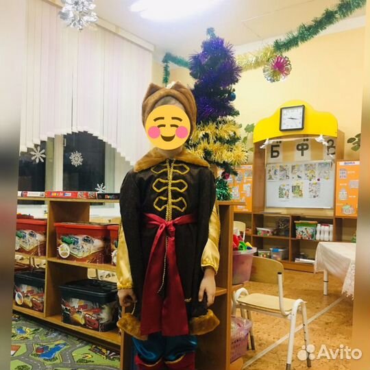 Продам новогодний костюм