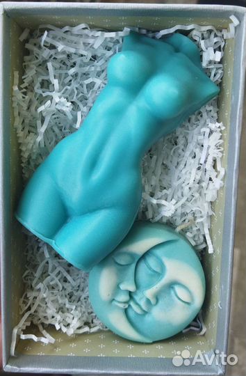 Свеча в подарочной коробке