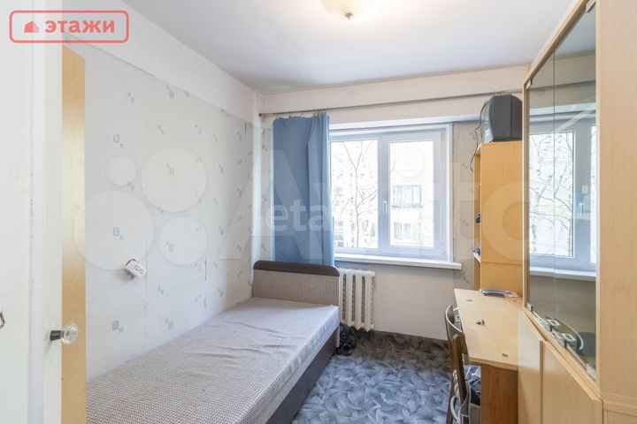 4-к. квартира, 58 м², 3/5 эт.