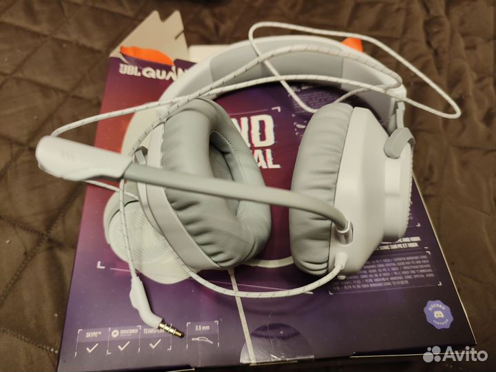 Наушники JBL