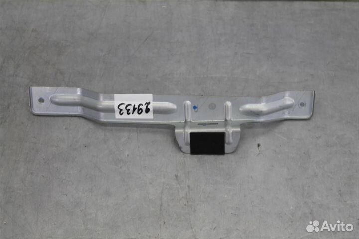 Кронштейн ручки Nissan Qashqai J11