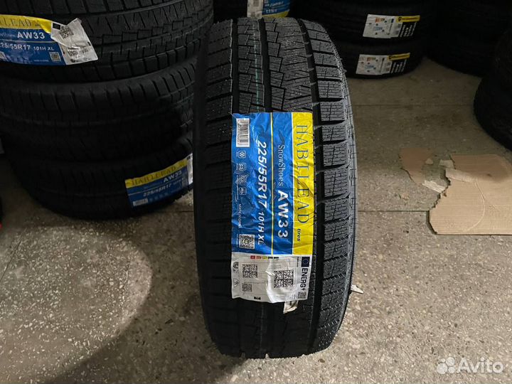 Habilead SnowShoes AW33 225/55 R17 101H