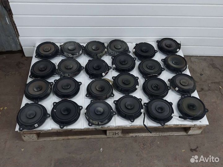 Автомобильный колонки от автомобилей Ниссан