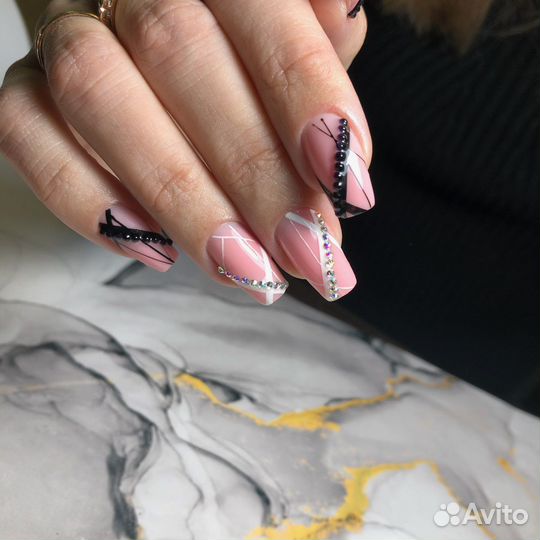 Маникюр, гель-лак, педикюр