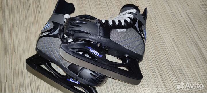 Коньки хоккейные