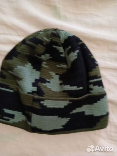 Мужская шапка