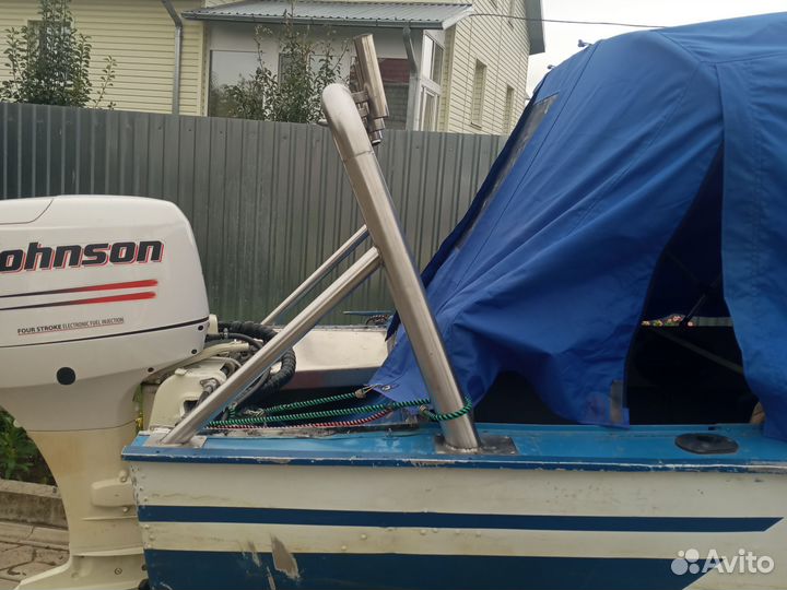 Катер Прогресс 4