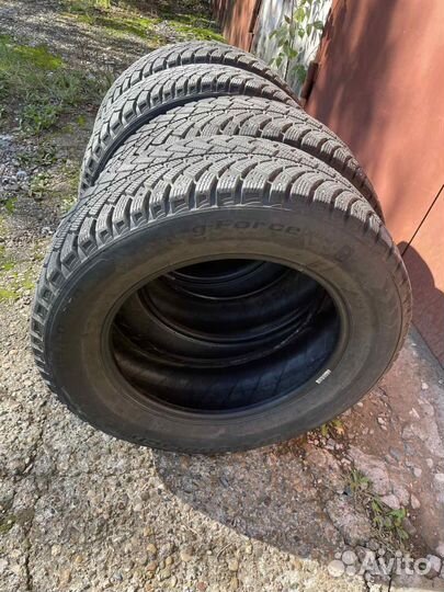 Bfgoodrich G-Force Stud 215/60 R16 99Q