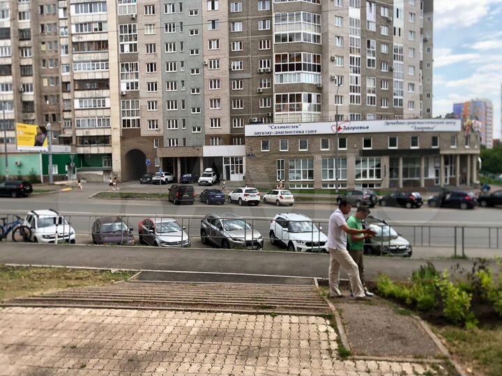 Офисные помещения, 21-36 м², красная линия, цоколь