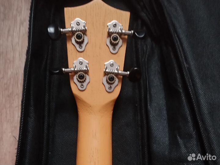 Укулеле Veston сопрано