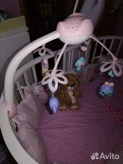 Детский мобиль в кроватку