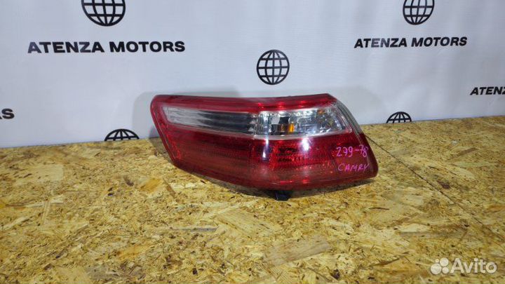 Фонарь задний левый toyota camry acv40 рест