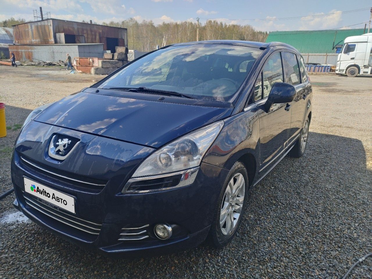 Peugeot 5008