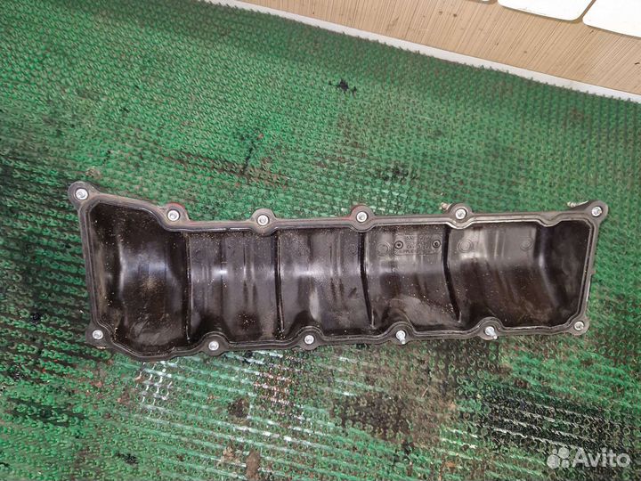 Крышка клапанная левая Dodge Durango 2 4.7 eva