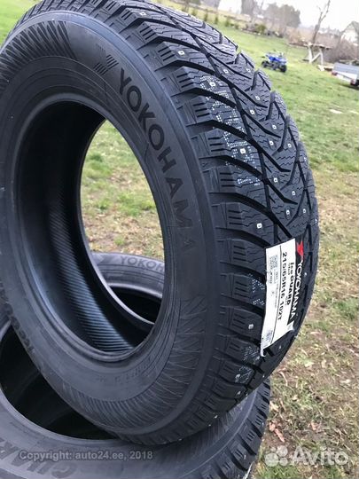 Yokohama IceGuard Stud IG65 235/45 R17