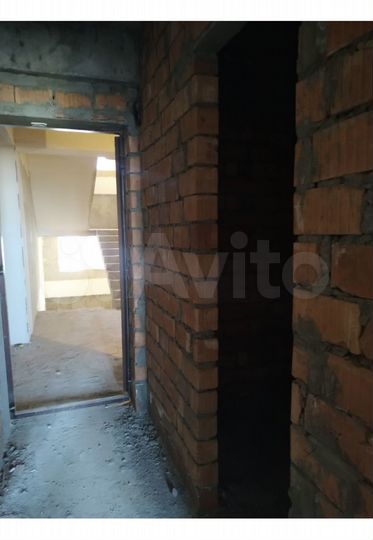 2-к. квартира, 70 м², 6/10 эт.