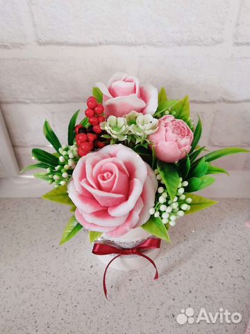 Букет из цветов ручной работы