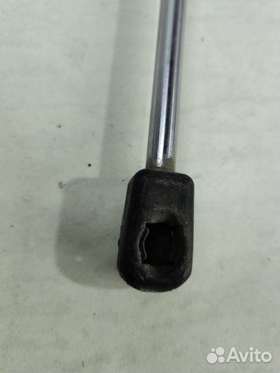 Амортизатор крышки багажника задний Ваз 2108 2004