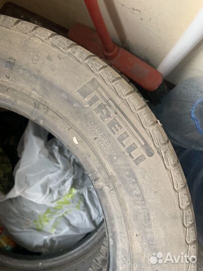 Pirelli Carrier 215/55 R16