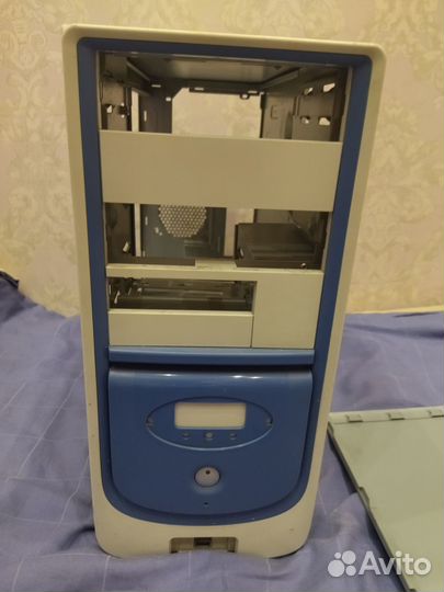 Ретро компьютерный корпус ATX из толстого металла