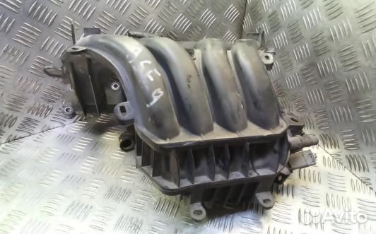 Впускной коллектор бензиновый citroen C5 1 (9SE09C