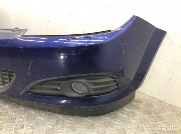 Бампер Opel Astra H (2004-2010)