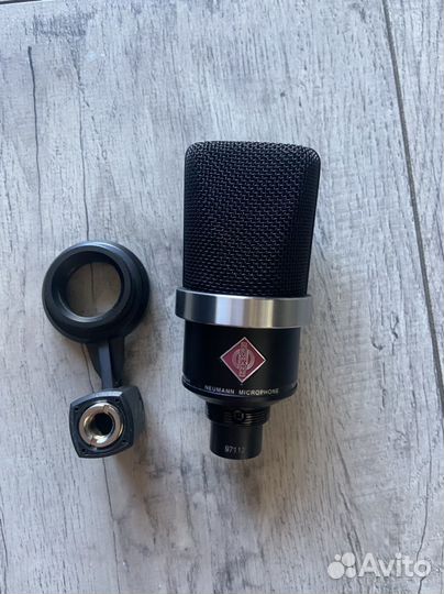 Neumann TLM 102 Студийный микрофон