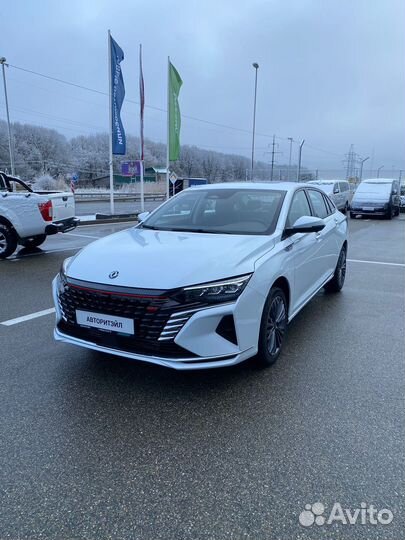 Dongfeng Shine Max 1.5 AMT, 2023