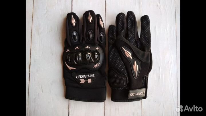 Перчатки для велоспорта