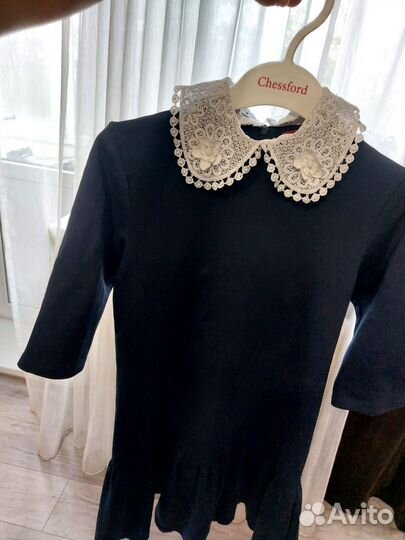 Школьный фартук белый и чёрный