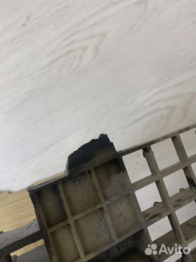 Вентилятор радиатора охлаждения двигателя диффузор